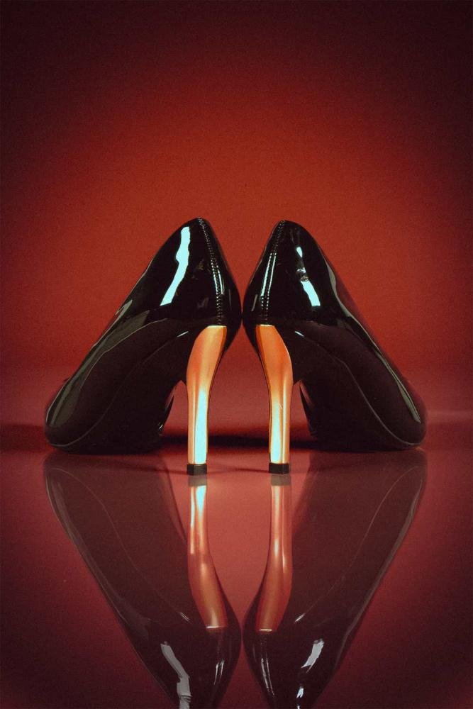 Scarpin Feminino Salto Alto Mundial Kirsten Preto 6