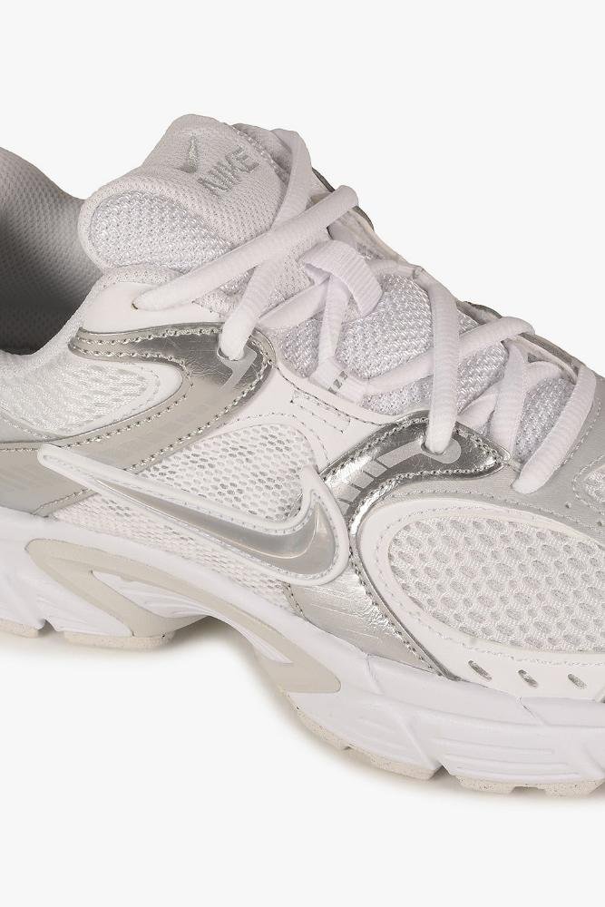 Tênis Nike V5 RNR Feminino Branco 2