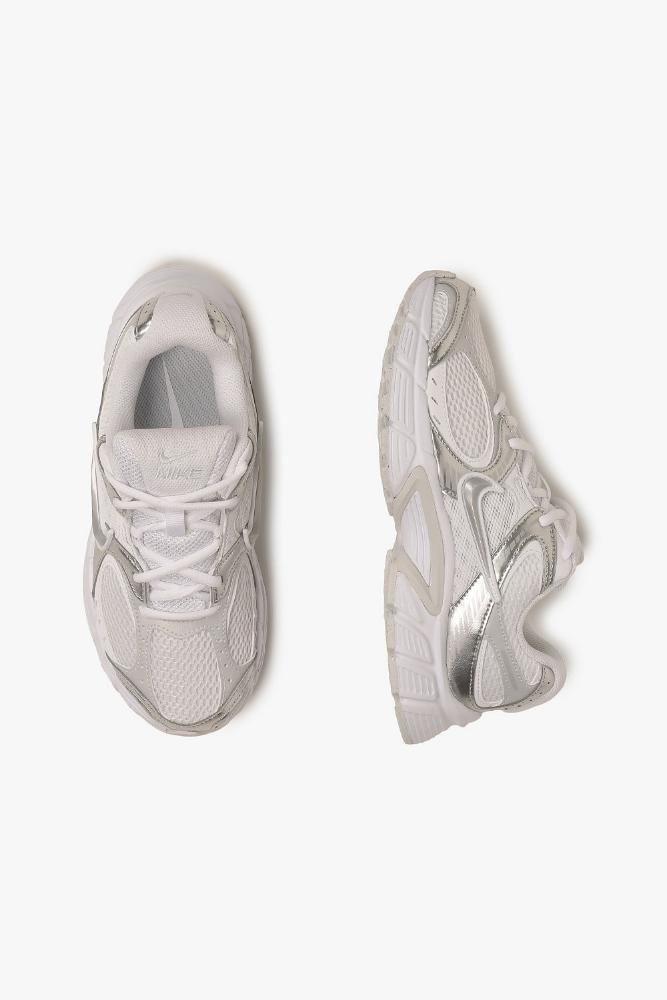 Tênis Nike V5 RNR Feminino Branco 3