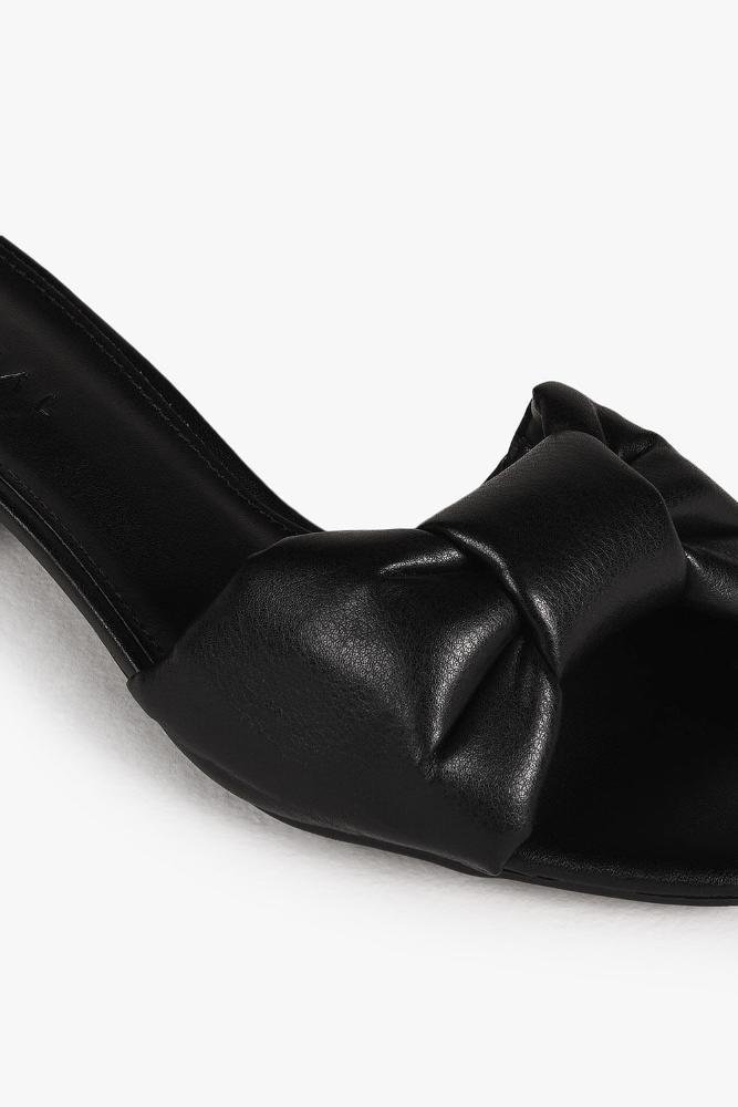 Tamanco Feminino Salto Médio Mundial Selyna Preto 2