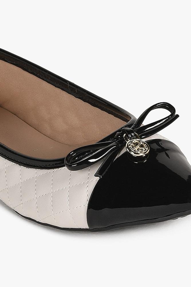 Sapatilha Feminina Bico Fino Mundial Katherine Off White 2