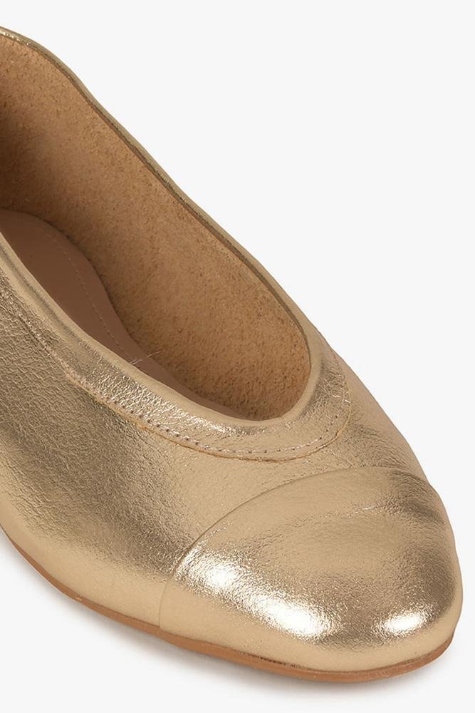 Sapatilha Feminina Mundial Yzadora Dourado 2