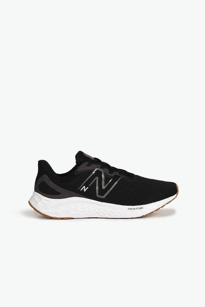 Tênis New Balance Fresh Foam Marishi v4 Preto 2