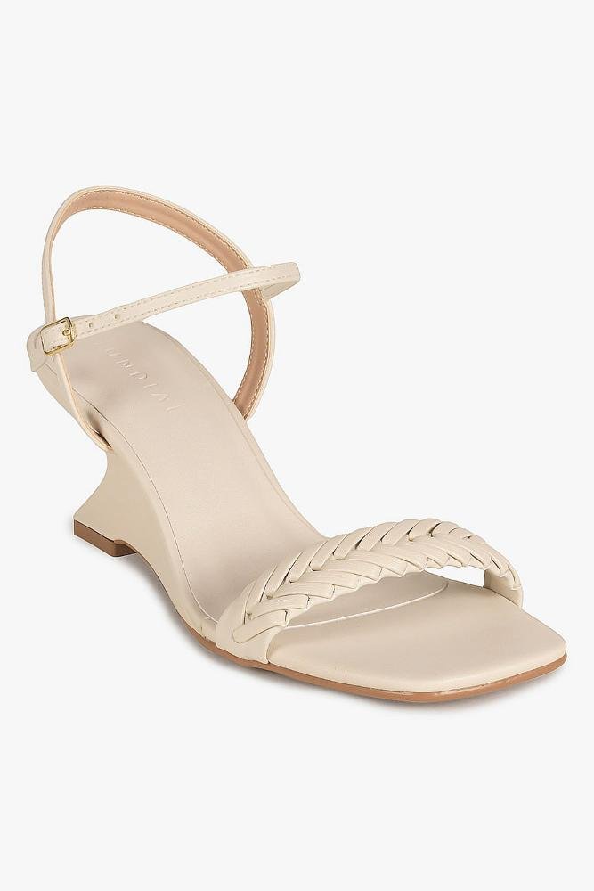 Sandália Feminina Anabela Mundial Gia Off White 4