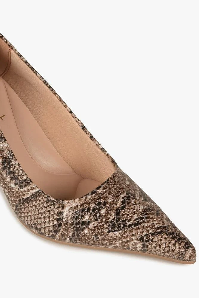 Scarpin Feminino Salto Alto Mundial Leezie Bege 2