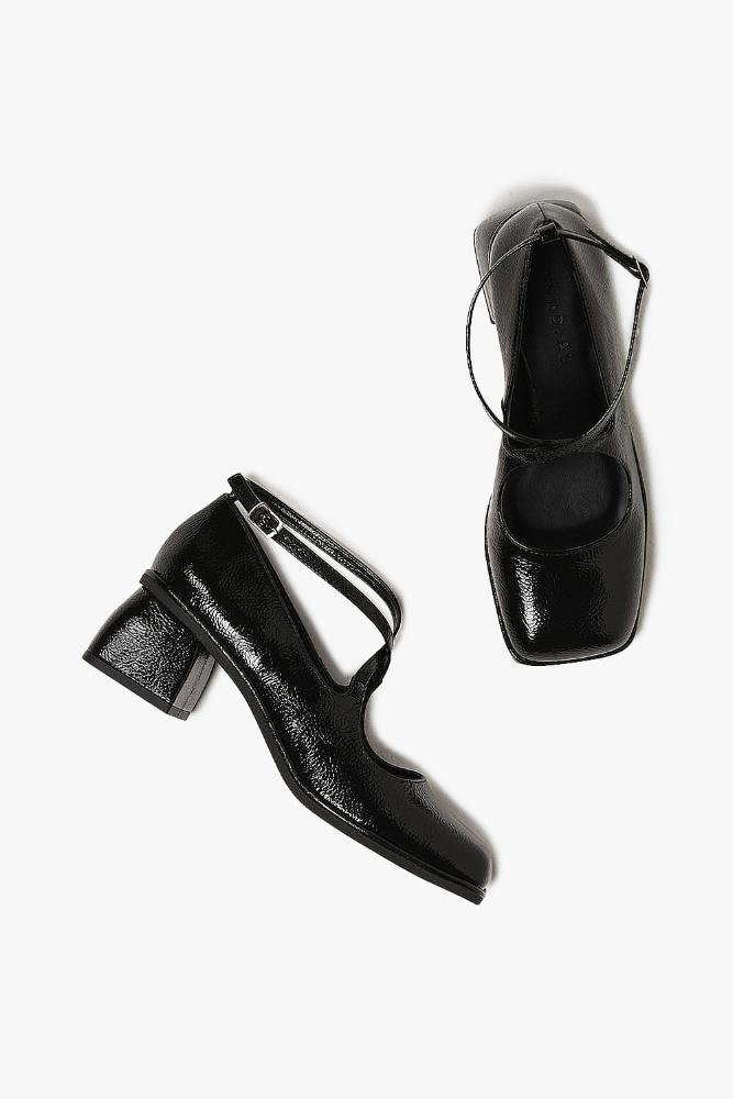 Sapato Feminino De Boneca Mundial Lilyan Preto 3