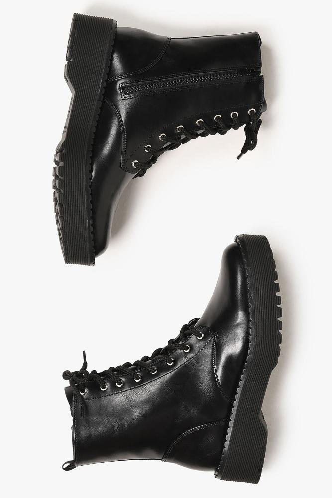 Bota Feminina Coturno Cano Curto Mundial Raissa Preto 5