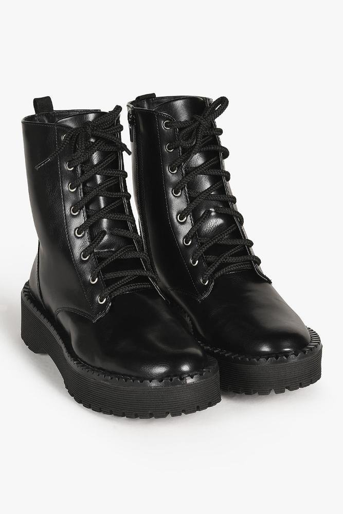 Bota Feminina Coturno Cano Curto Mundial Raissa Preto 7