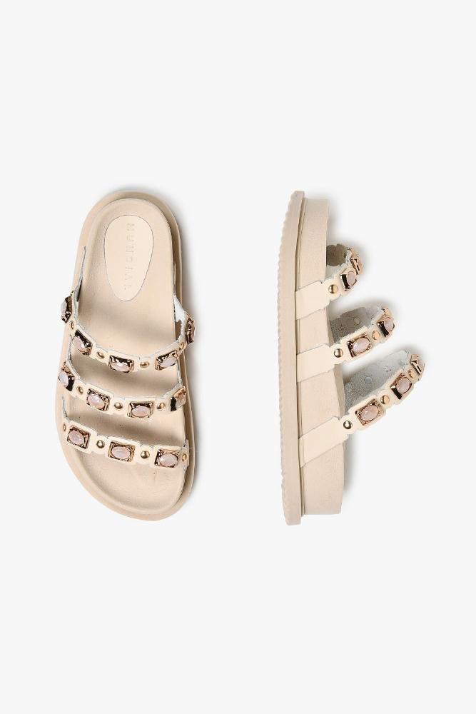 Papete Feminina Mundial Ana Eliza Off White 3