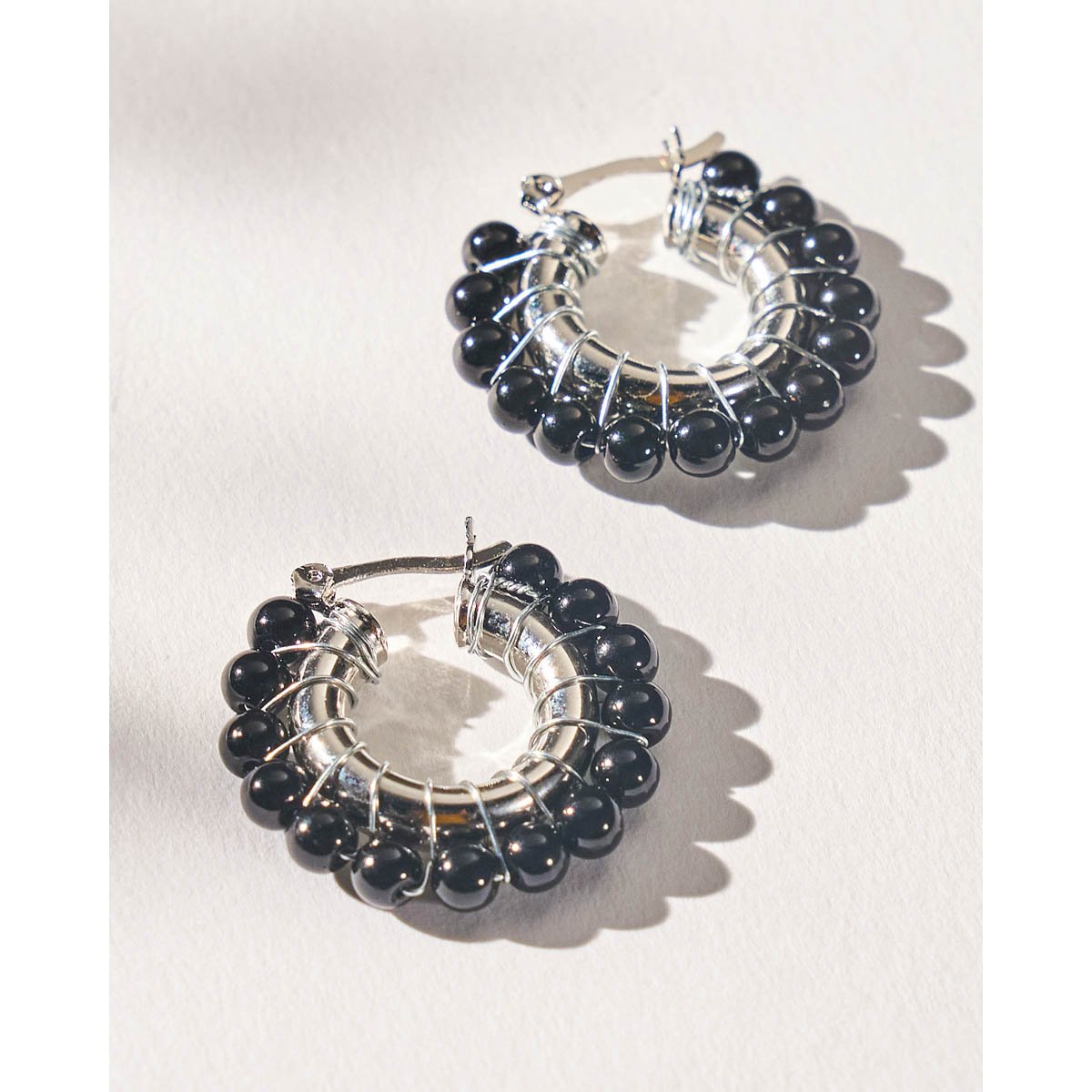 Brinco Argola Bolas Pretas Caviar Silver Preto 3