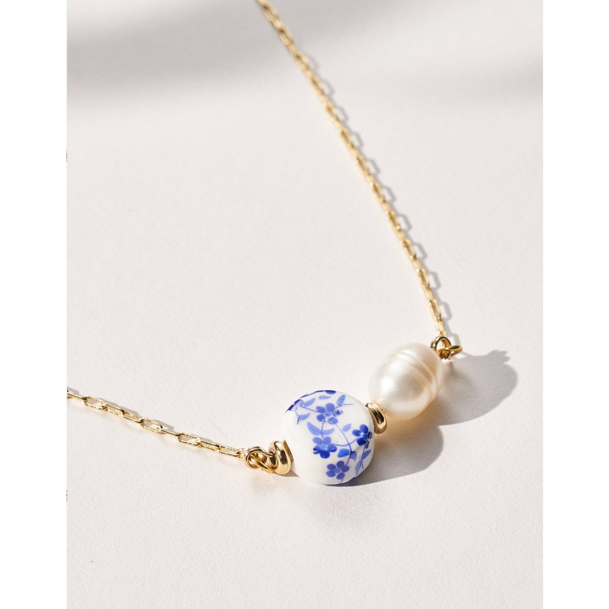 Colar Greek Pérola E Cerâmica Dourado 5