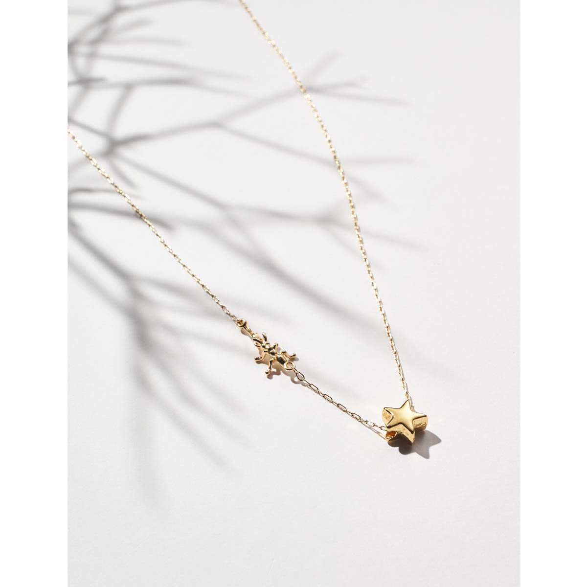 Colar Mystic Star Dourado