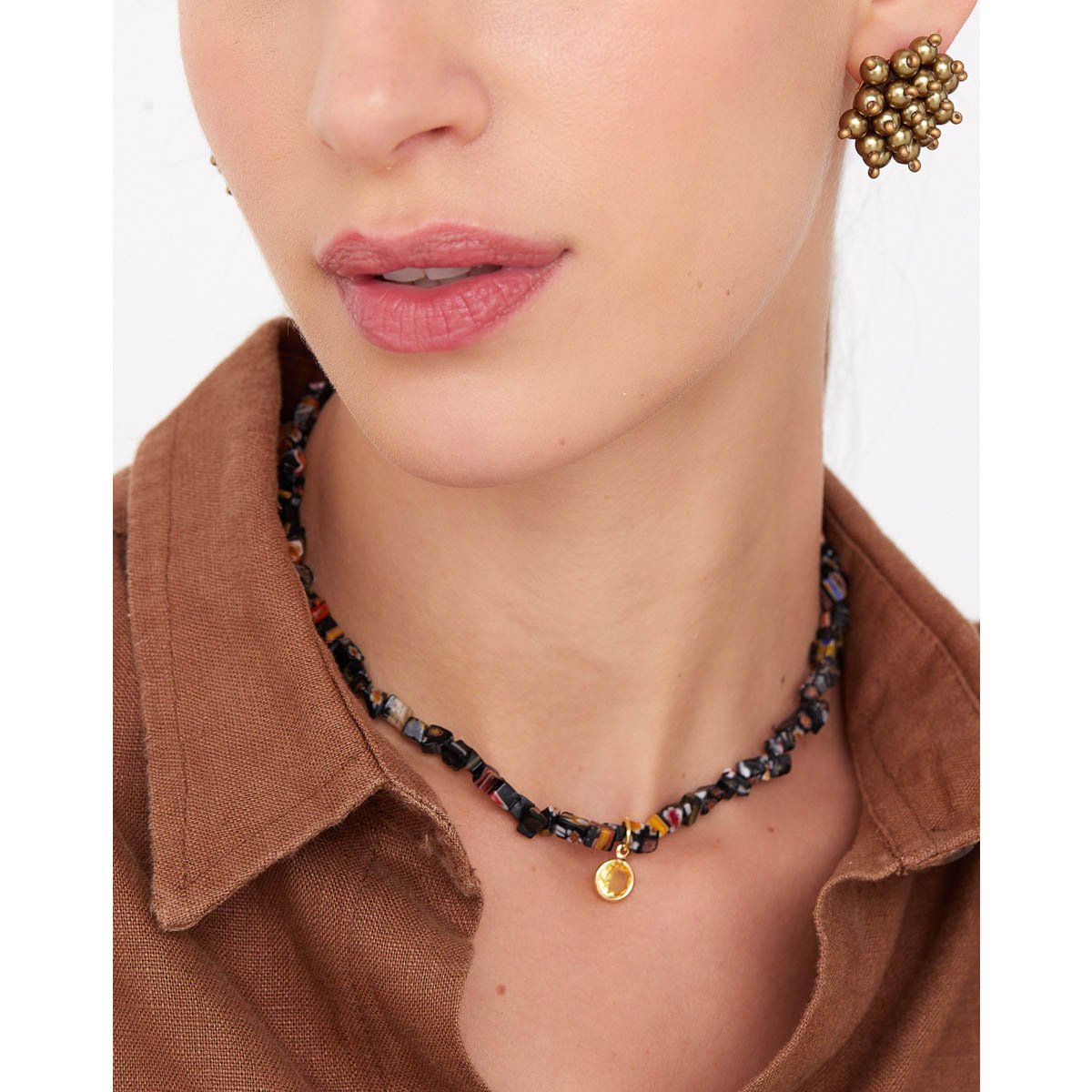Colar Muranos Glow com Banho Dourado Multicores 2