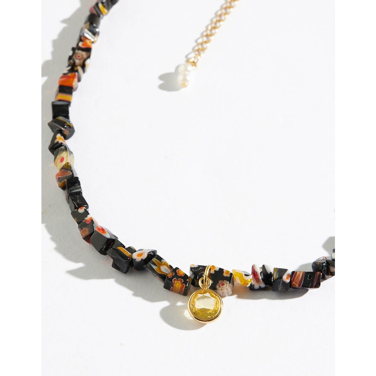 Colar Muranos Glow com Banho Dourado Multicores 6