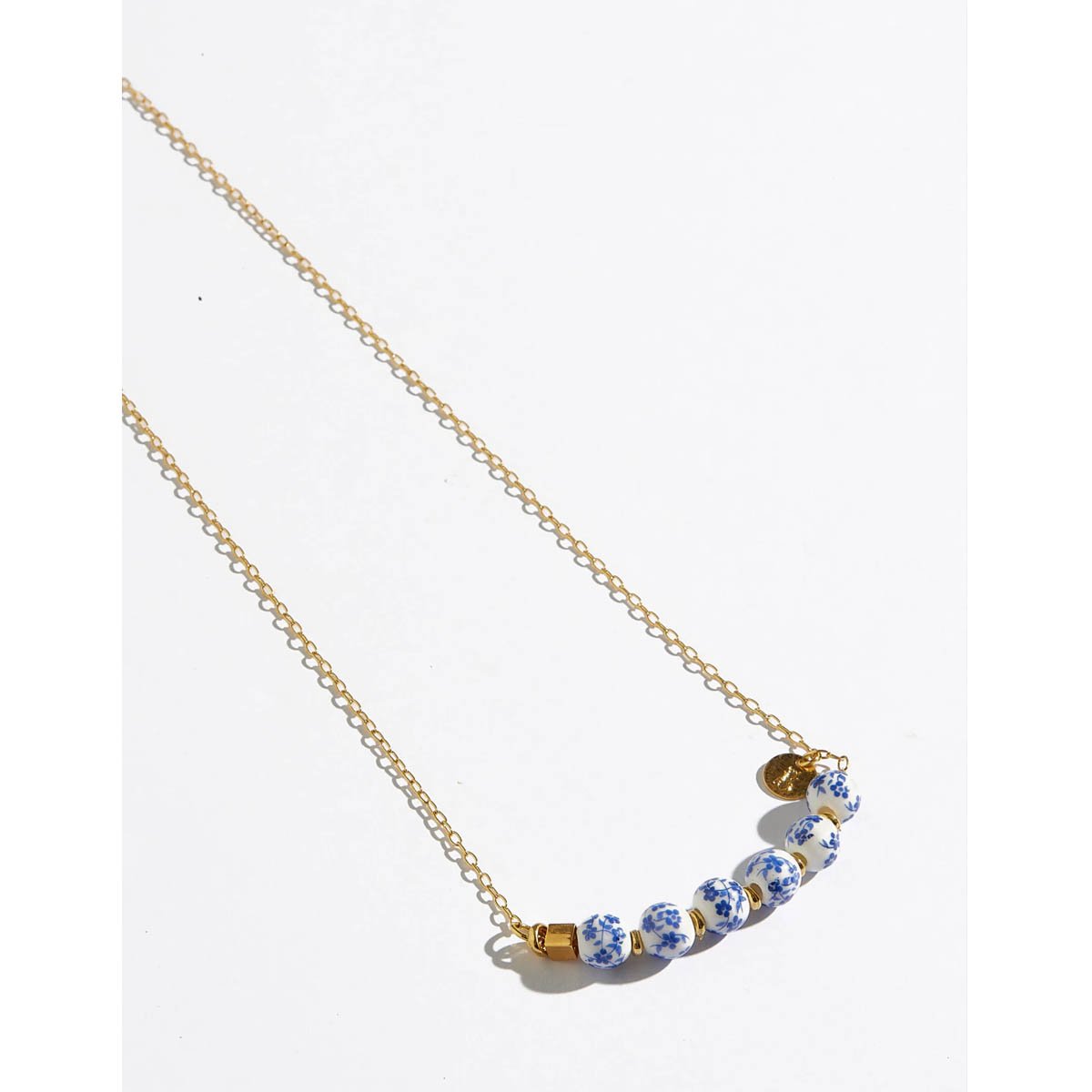 Colar Oia com Pérolas Barrocas e Banho Dourado