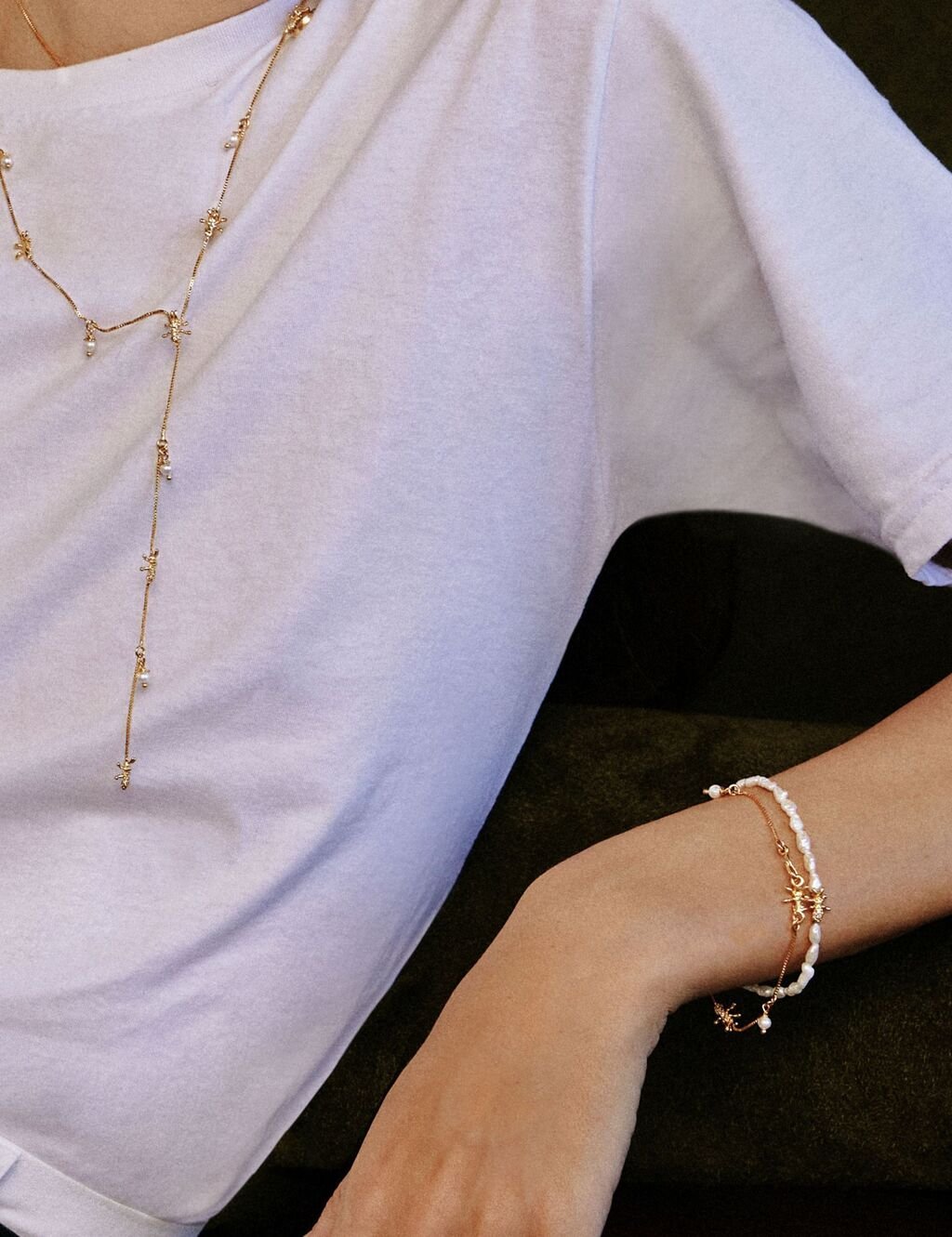 Pulseira Mini Formigas Cravejadas + Pérola Banhada a Ouro 18k - Semijoia Dourado 2