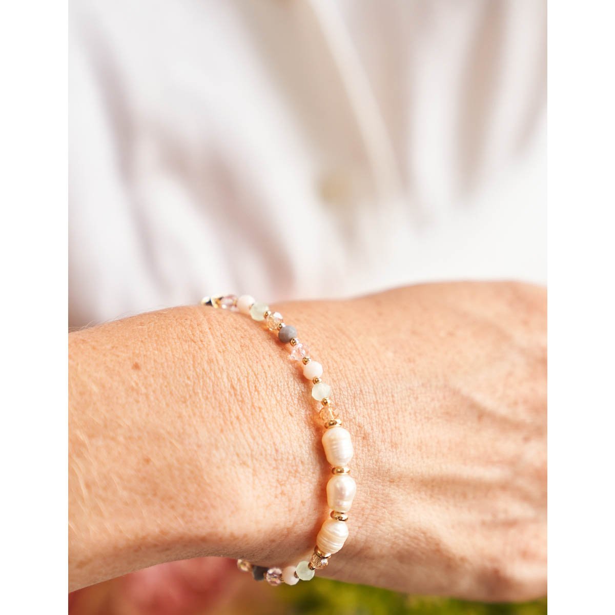 Pulseira Candy Pearls com Banho Dourado Dourado 4