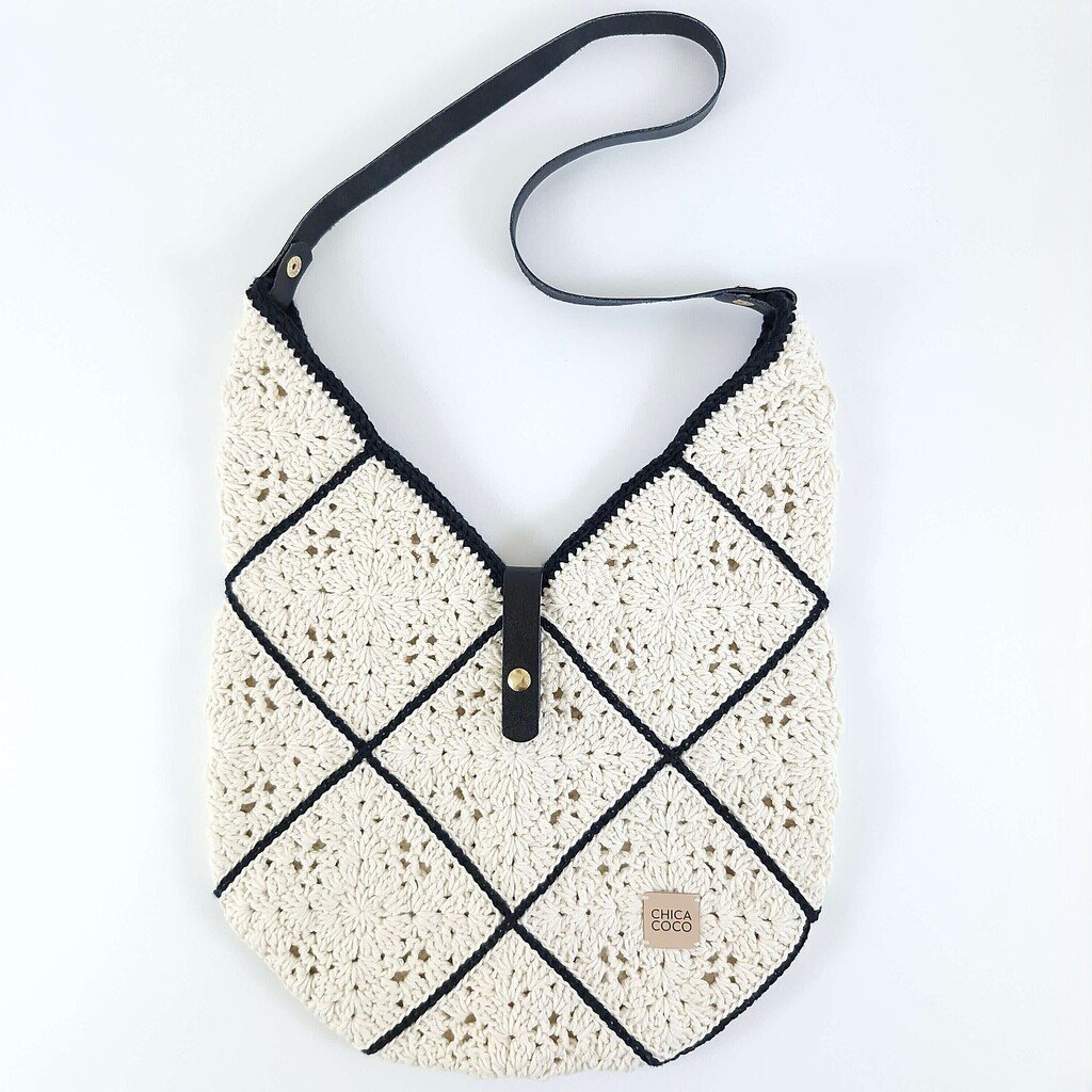 Bolsa Charlotte Off White com Preto