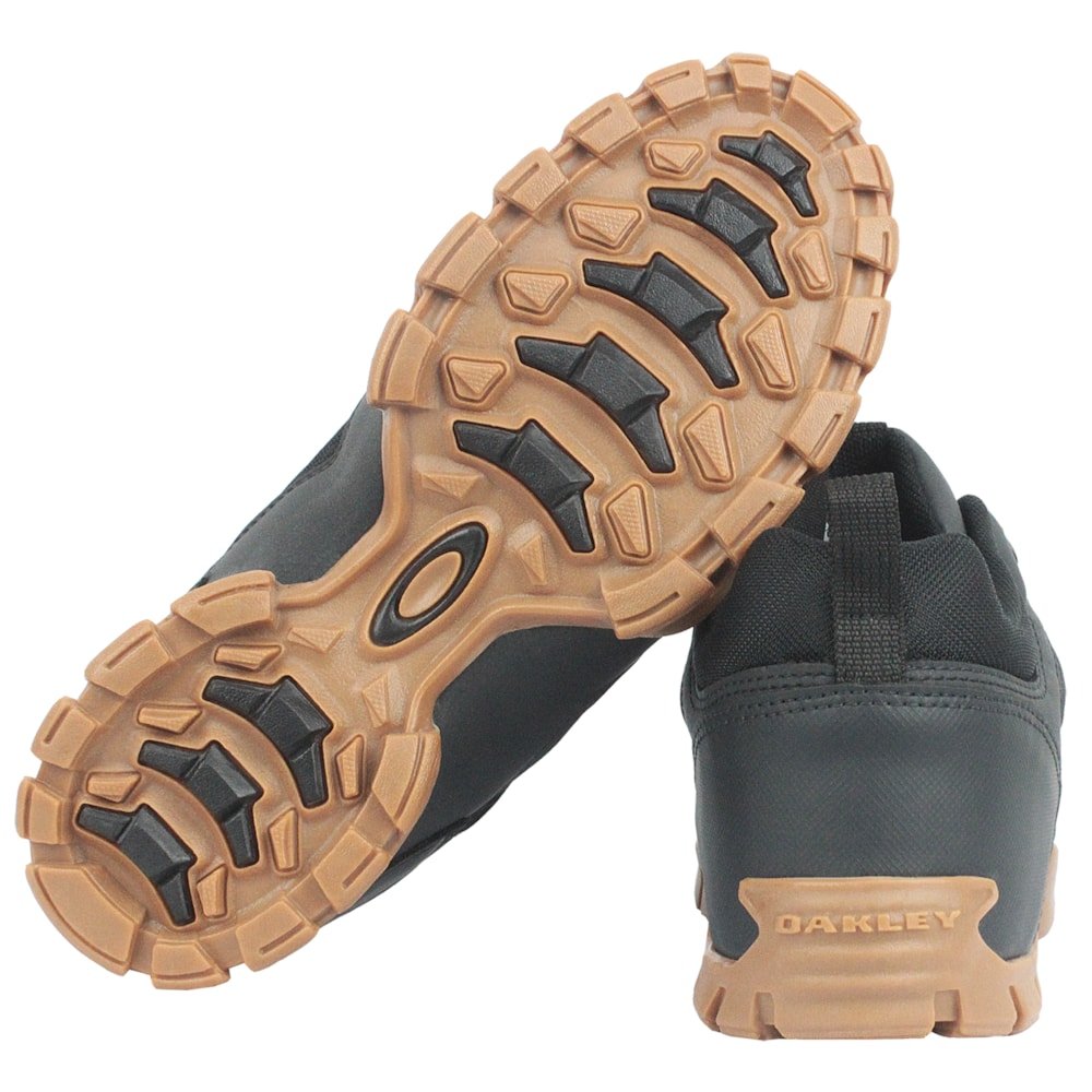 Tênis Oakley Halftrack Low II Black Gum Preto 5