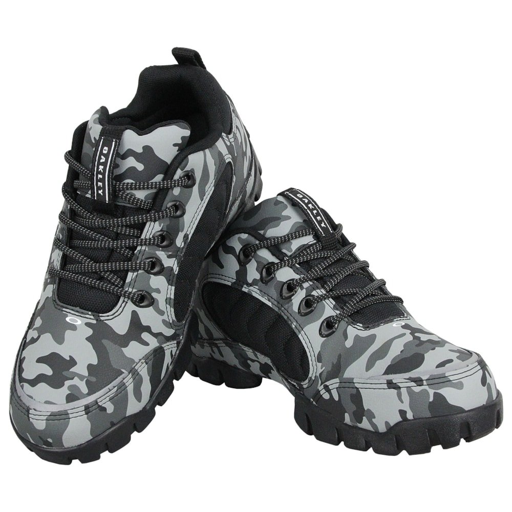 Tênis Oakley Halftrack Low III Jet Black Camo Preto 3