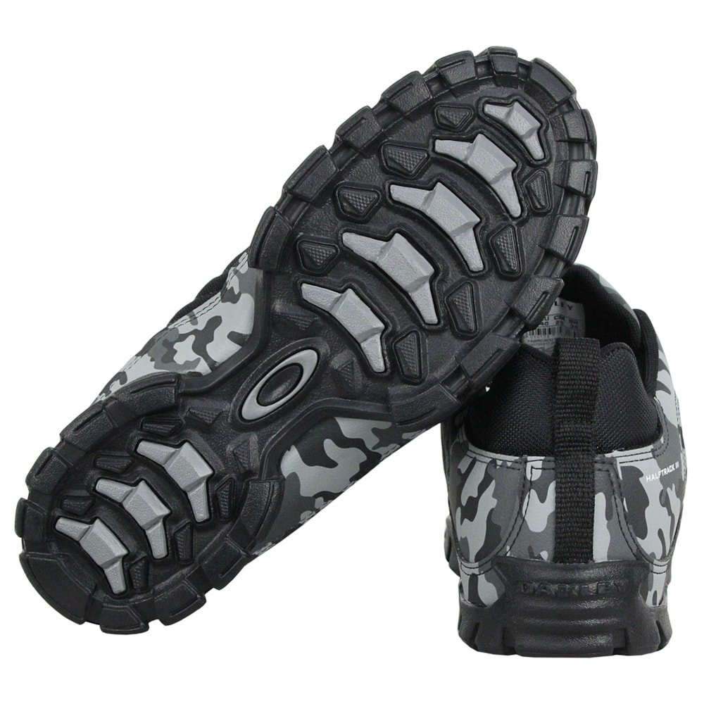 Tênis Oakley Halftrack Low III Jet Black Camo Preto 5