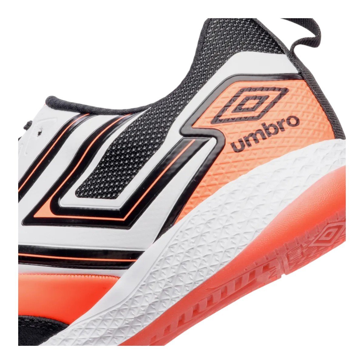 Chuteira Futsal Profissional Umbro Pro 5 Bump Rosa/Preta 8