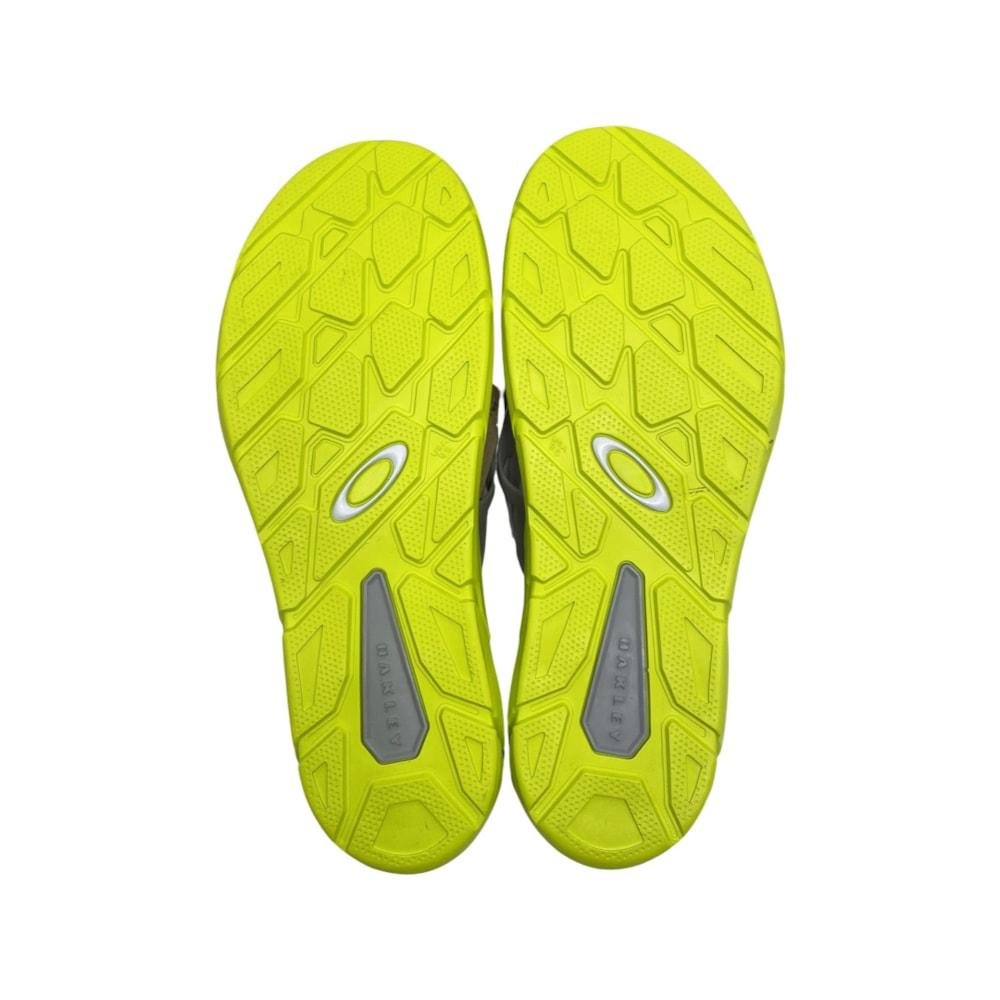 Chinelo Oakley Rest II Light Grey Cinza 3