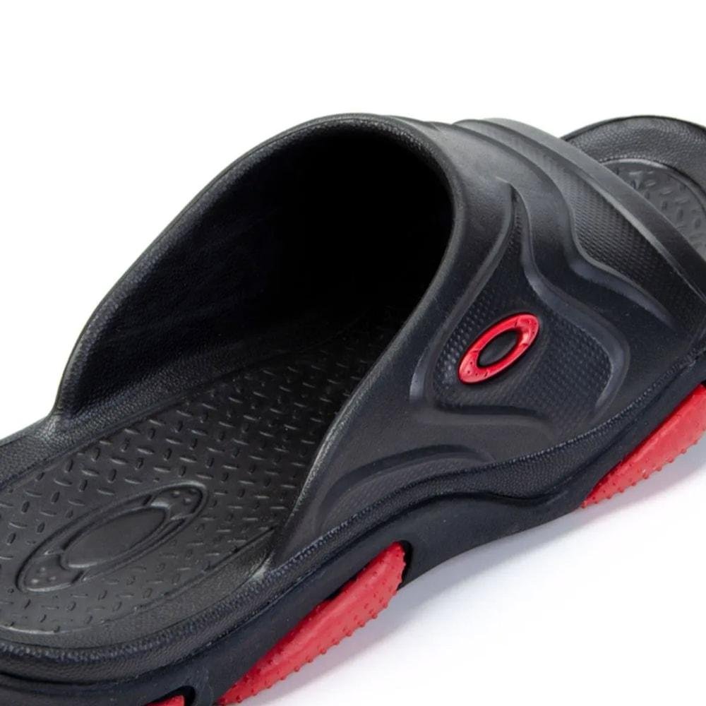 Chinelo Oakley Titan Slide Black Red Preto 4