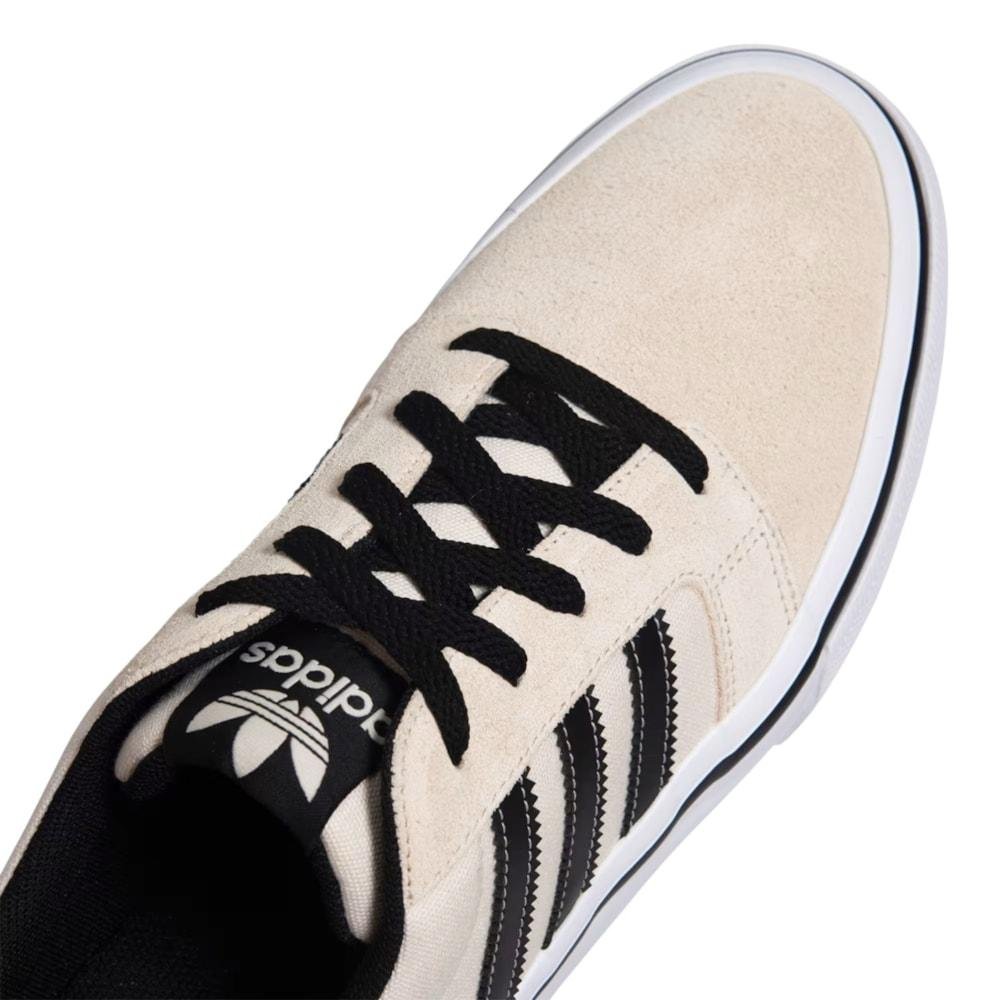 Tênis Adidas Seeley BR Wonder White Core Black Bege 4