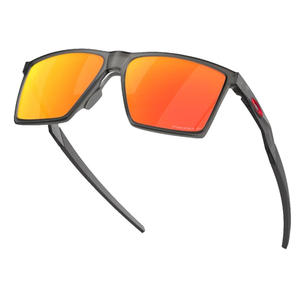 Óculos Oakley Futurity Sun Prizm Ruby Polarized Satin Grey Smoke Preto 3