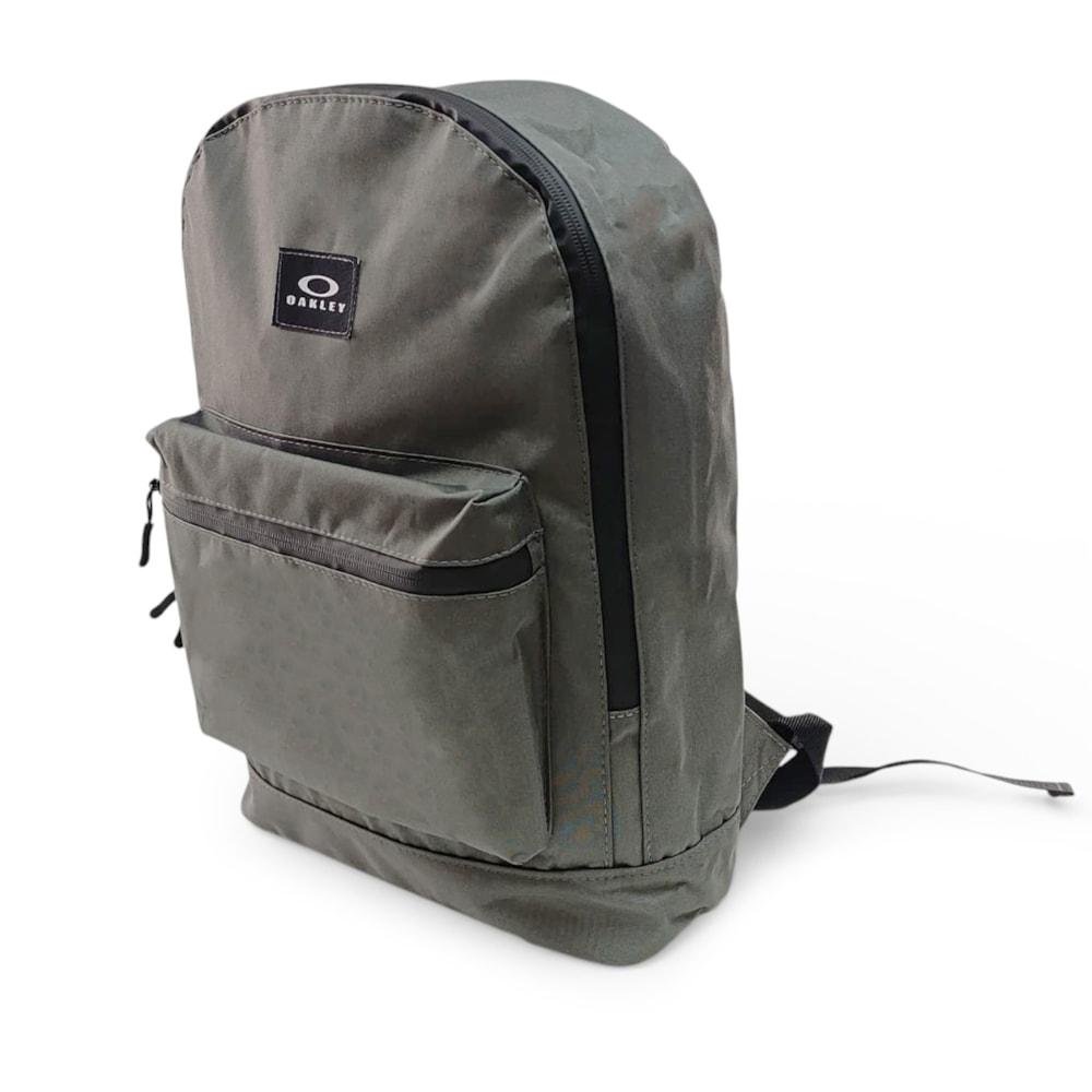 Mochila Oakley Confront Oxide