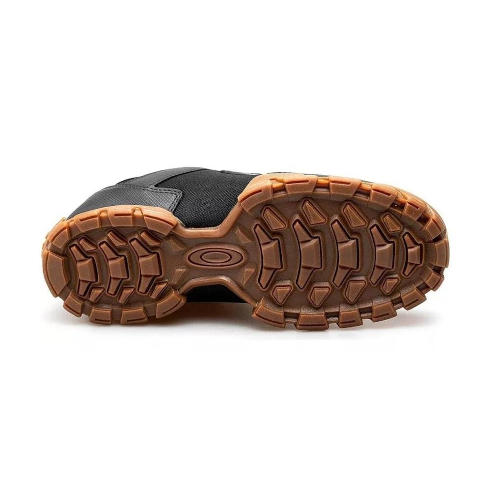 Tênis Oakley Battle Black Gum Preto 5