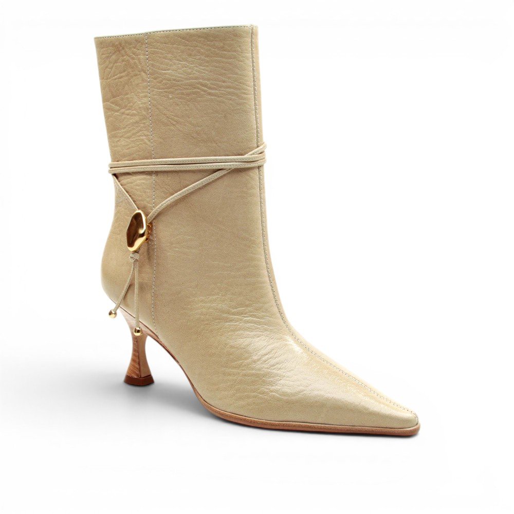 Bota Cecconello Salto Médio Bico Fino Tira Pedra Orgânica Off White 2