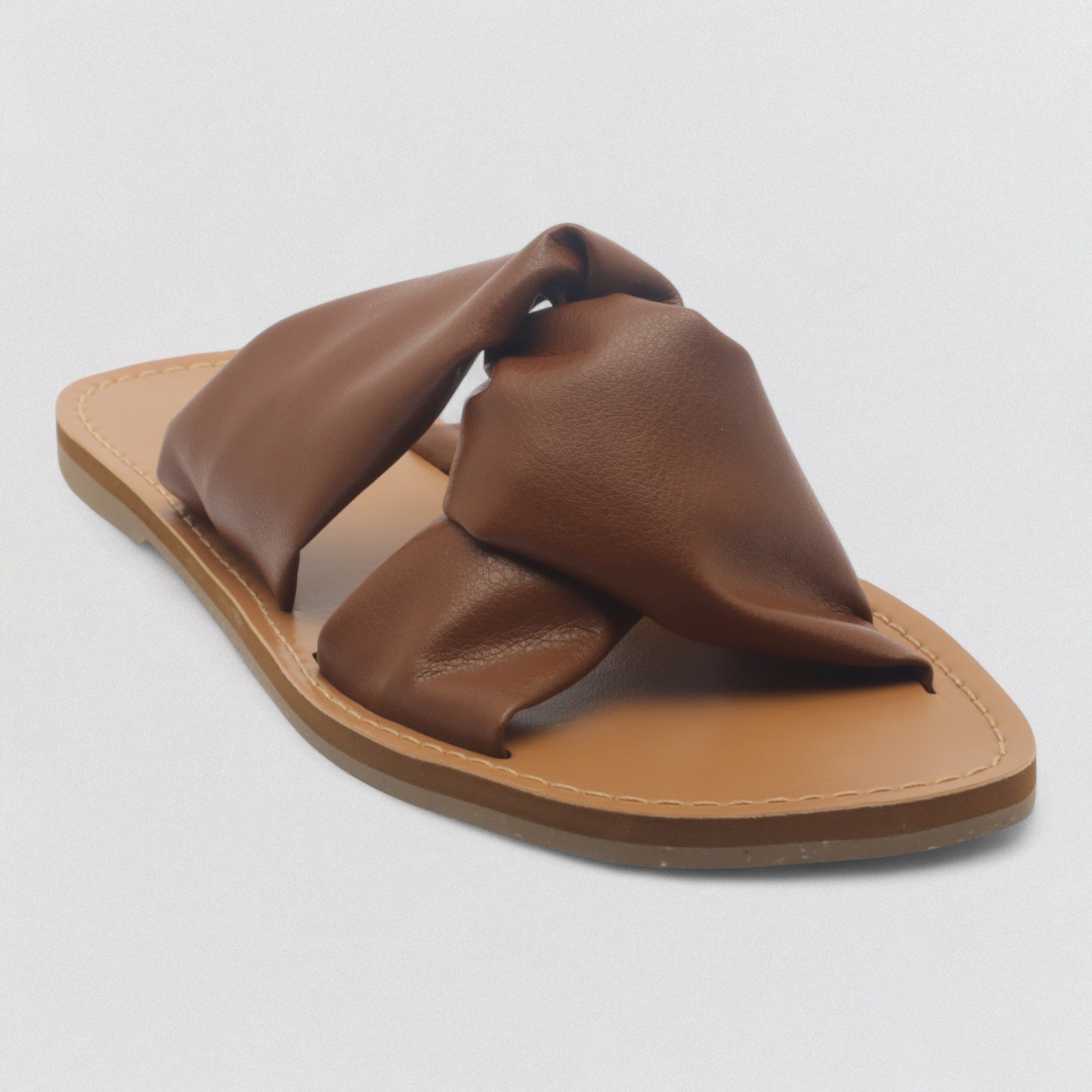 Chinelo Feminino Belluno Couro Tiras Cruzadas Fofas X Marrom 3