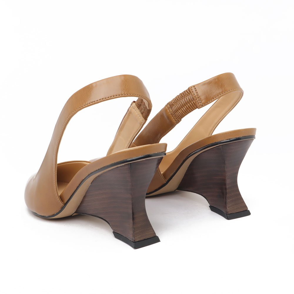 Slingback Cecconello Salto Anabela Alto Bico Fino Couro Caramelo 4