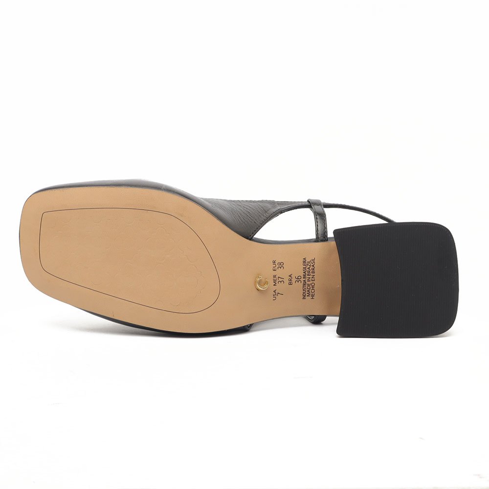 Scarpin Cecconello Couro Salto Bloco Baixo Fivela Preto 10