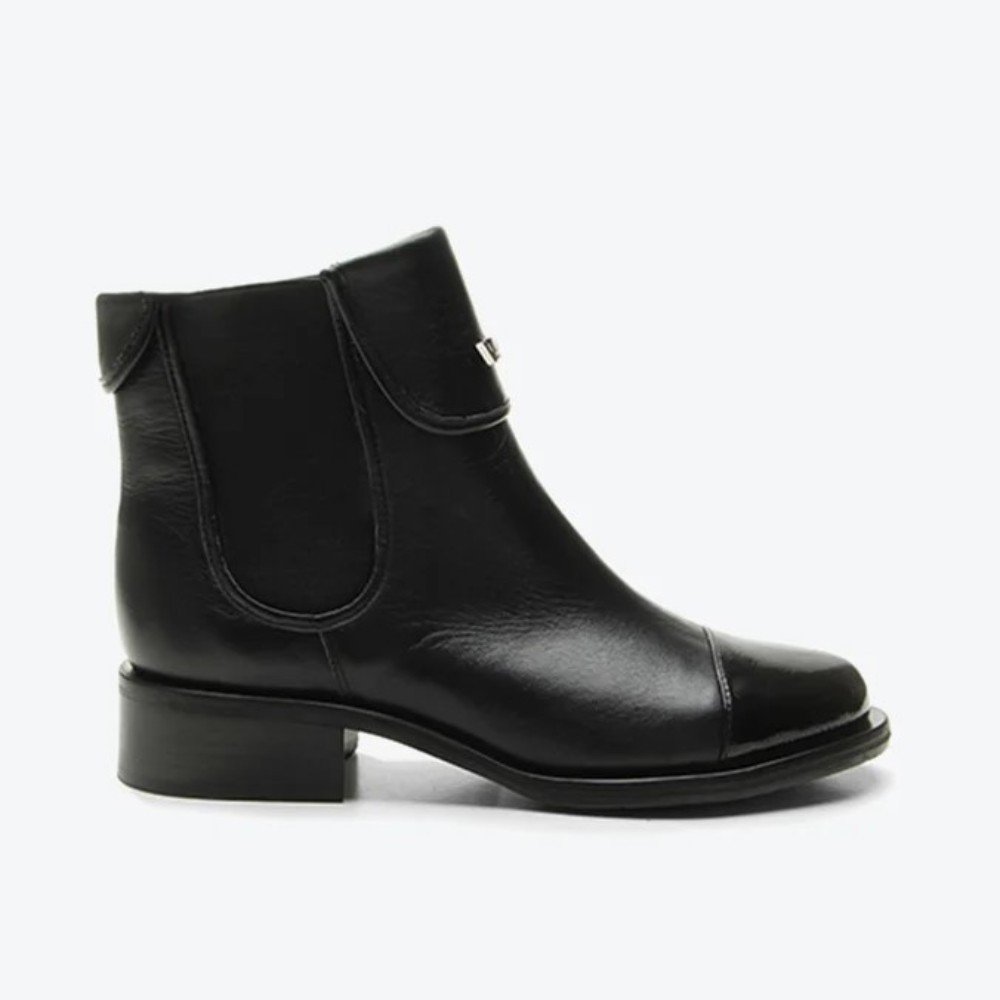 Bota Newport Vicenza Salto Bloco Baixo Couro