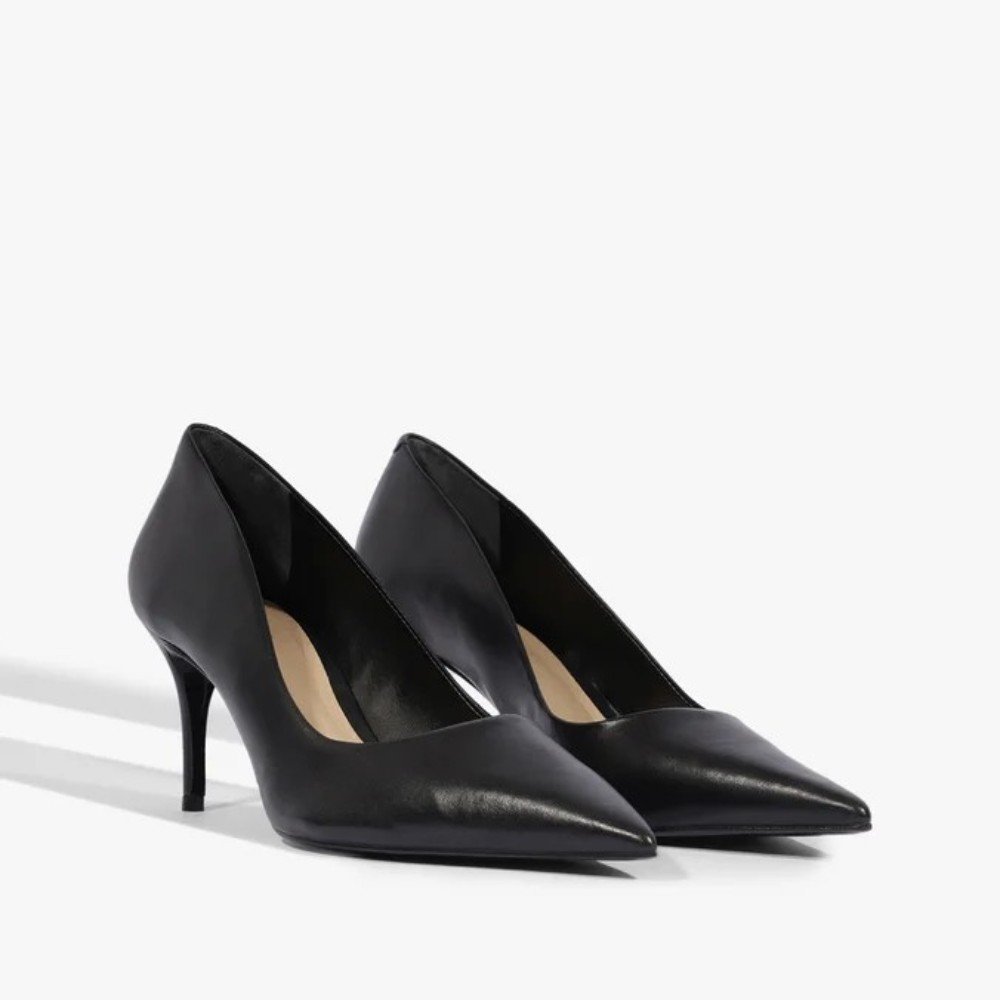 Scarpin Schutz Lena Low Couro