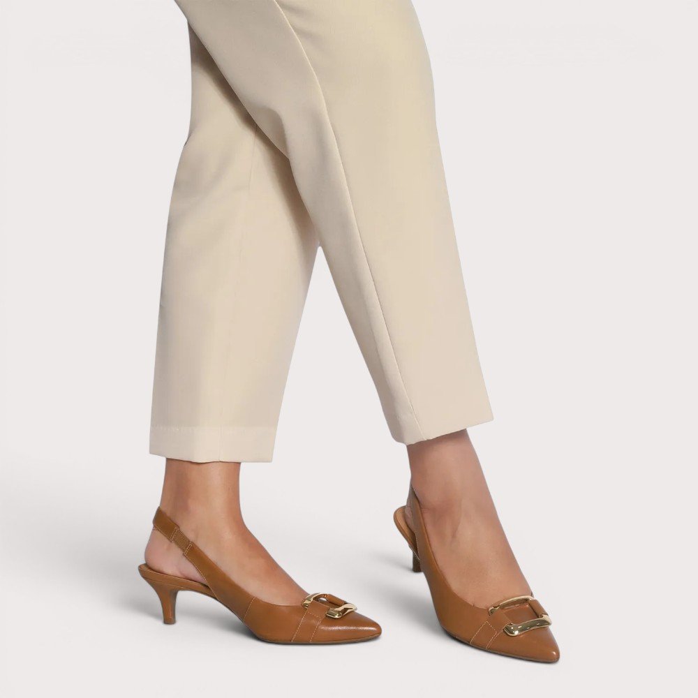 Slingback Giulia Domna Couro Salto Baixo Fino Fivela Caramelo 2
