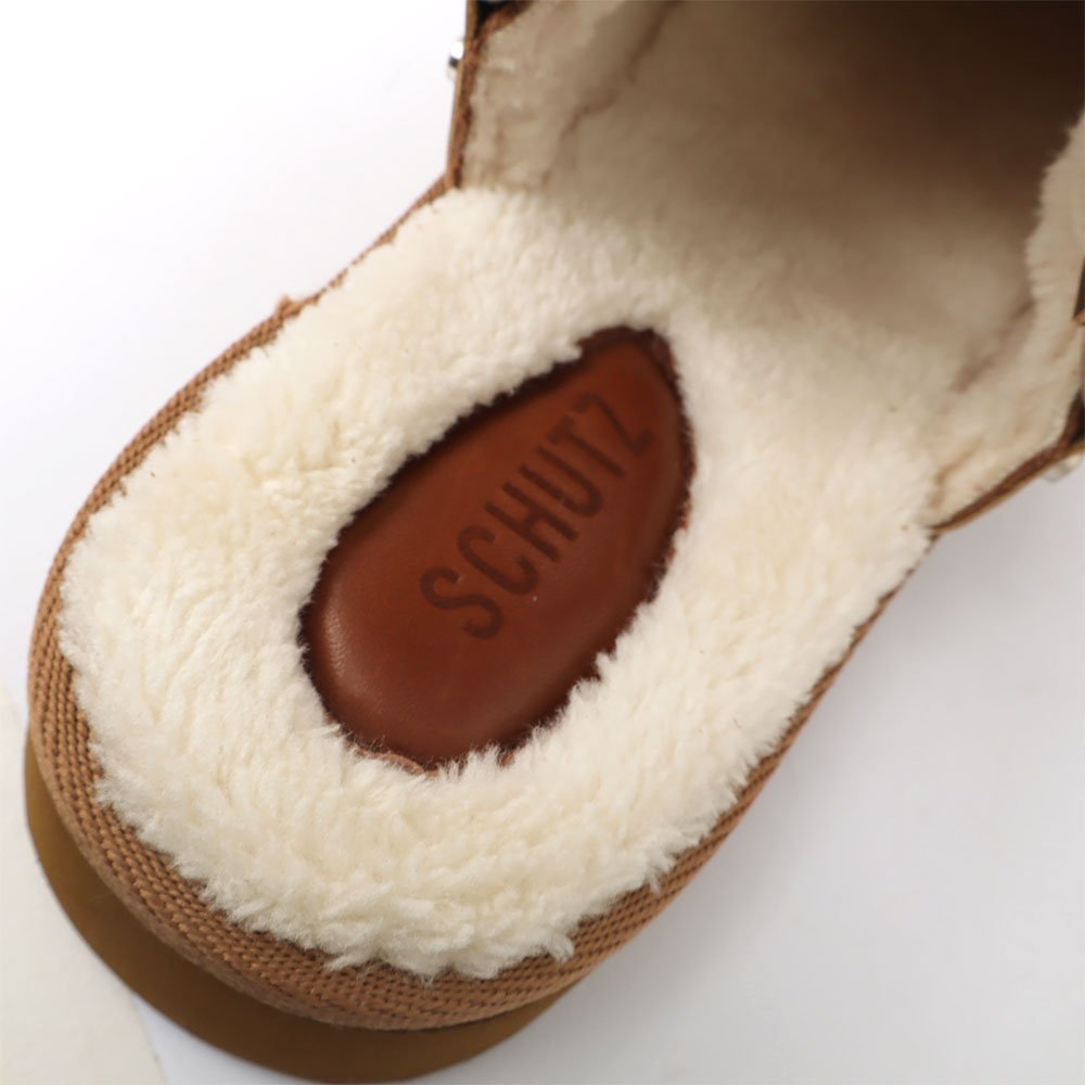 Mule Maple Schutz Couro Pelúcia Marrom 7