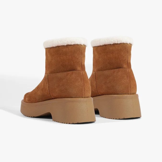 Bota Ivy Schutz Bico Redondo Marrom 6