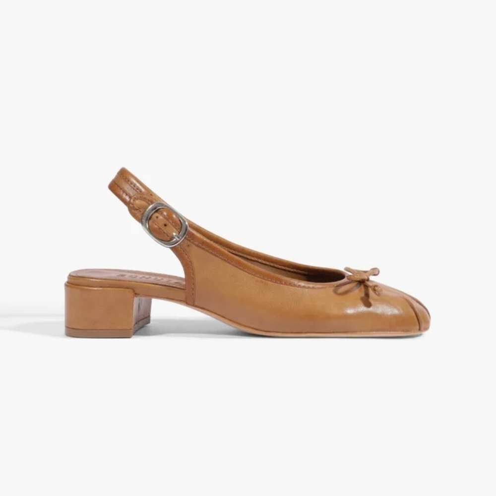 Scarpin Schutz Bico Redondo Laço Couro