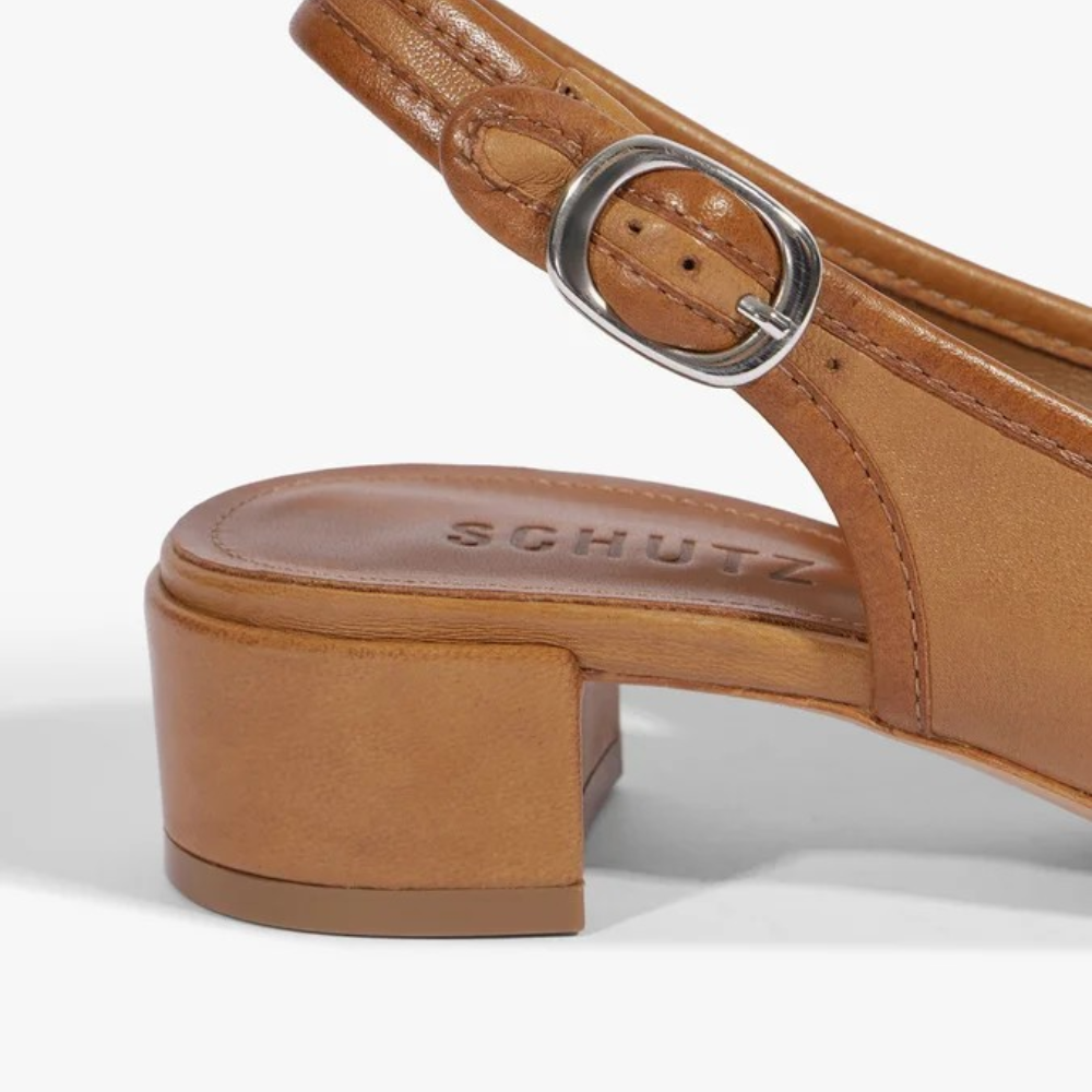 Scarpin Schutz Bico Redondo Laço Couro Marrom 7