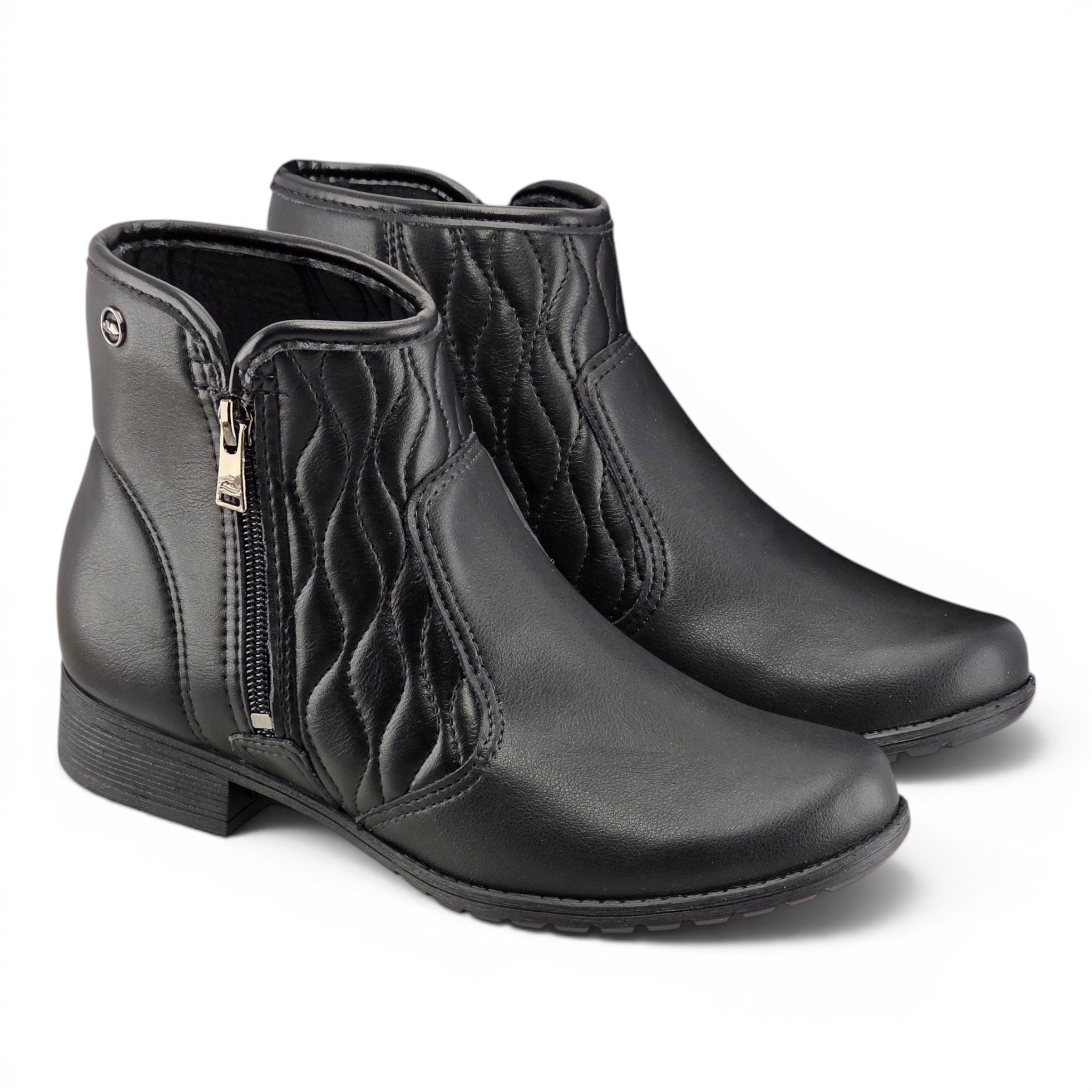 Bota Feminina Dakota Cano Curto Salto Baixo Detalhe Matelassê com Zíper Lateral - D2184 Preto 3