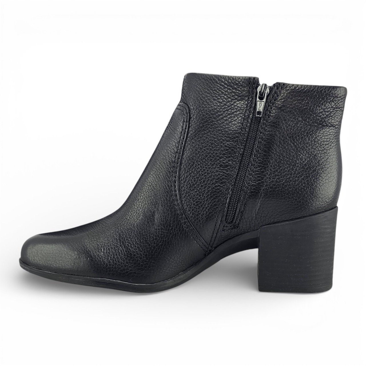 Bota Feminina Bottero Cano Curto Couro Burnish com Salto Bloco Recortes - 346901 Preto 2