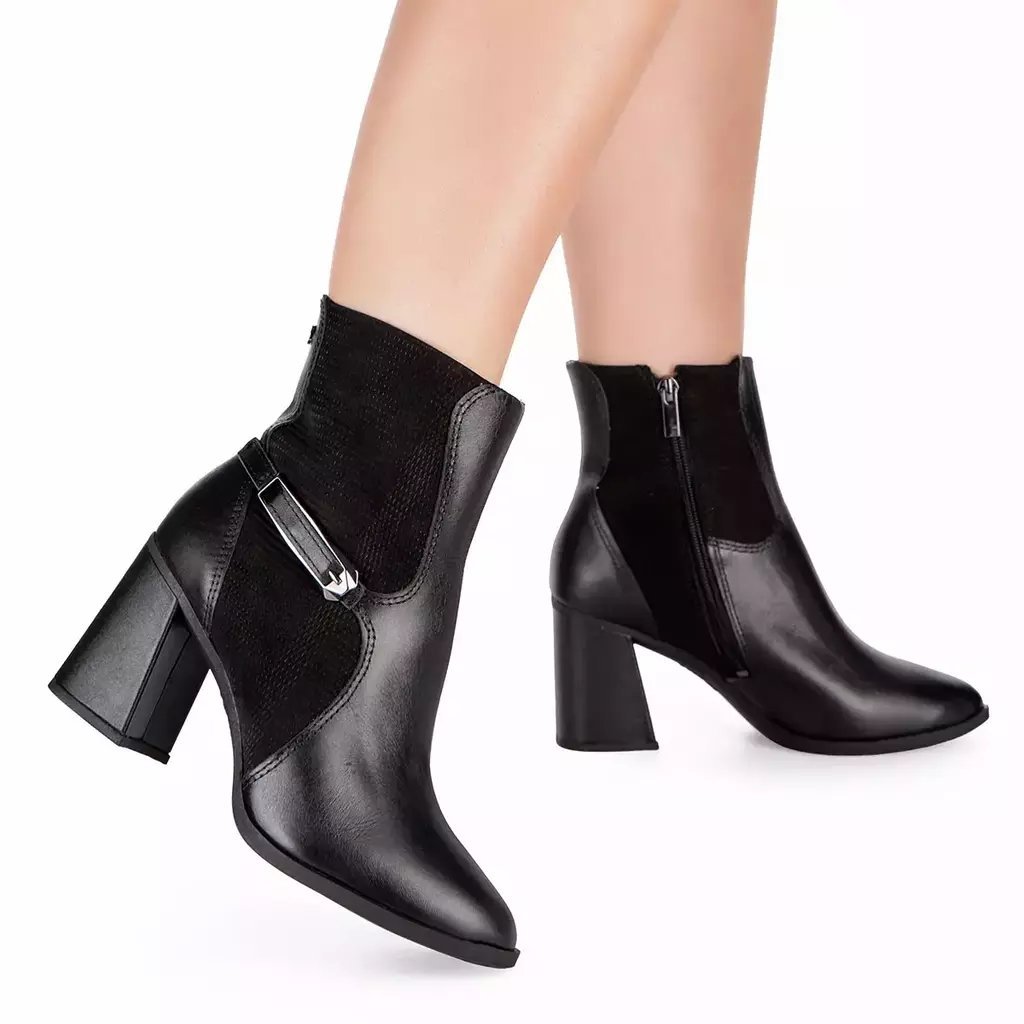 Bota Feminina Tanara Curta com Salto Médio - T8921 Preto 2
