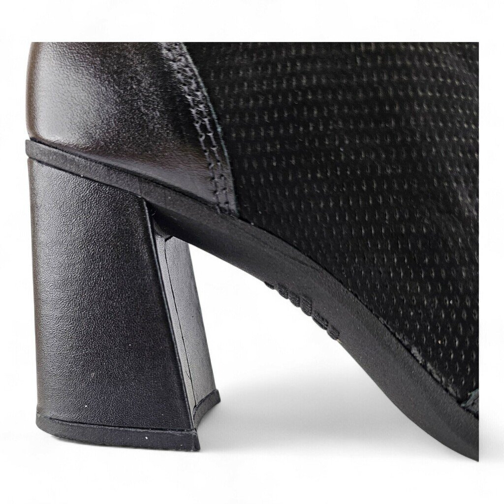Bota Feminina Tanara Curta com Salto Médio - T8921 Preto 6