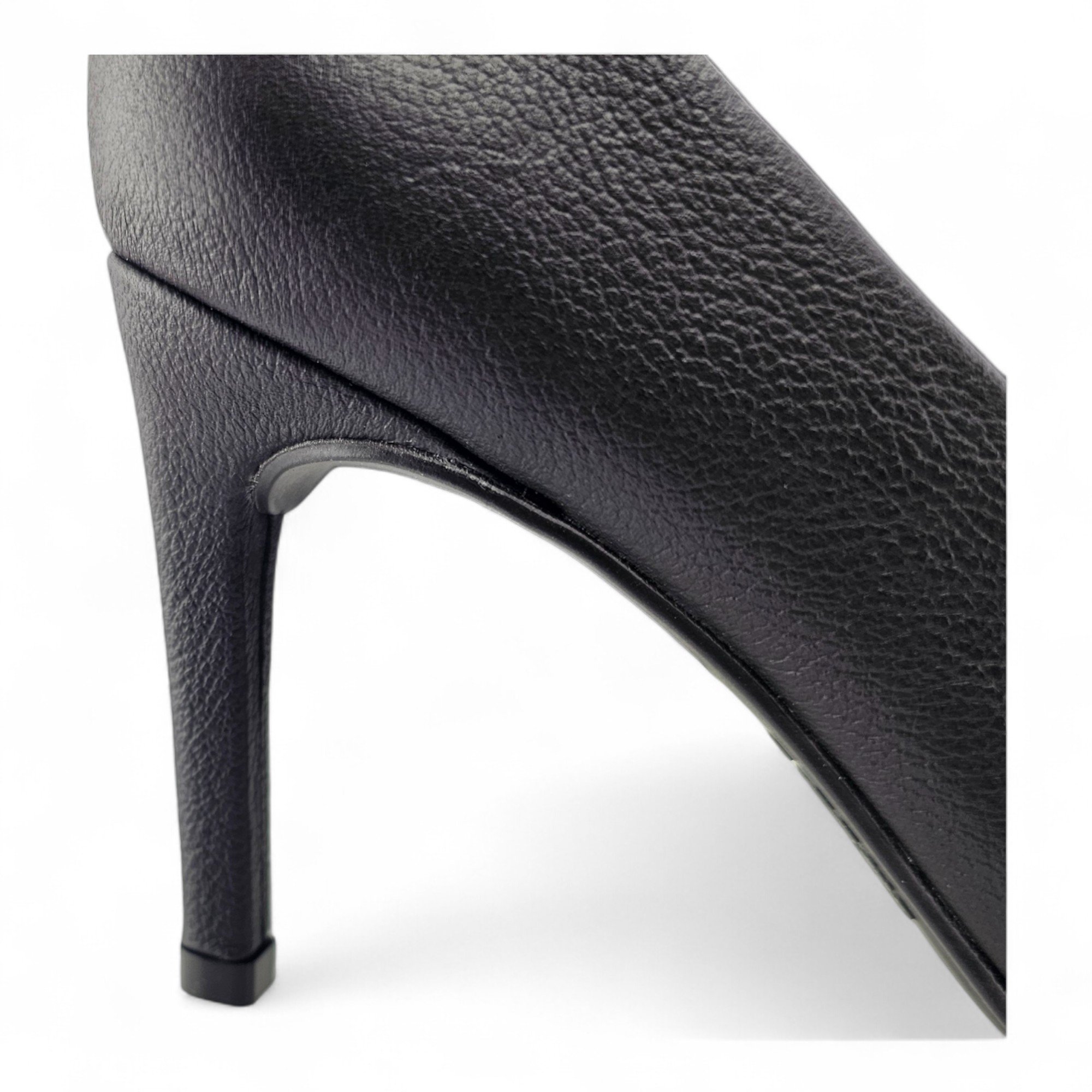 Sapato Feminino Dakota Scarpin Salto Fino em Couro Legítimo - G5051 Preto 5