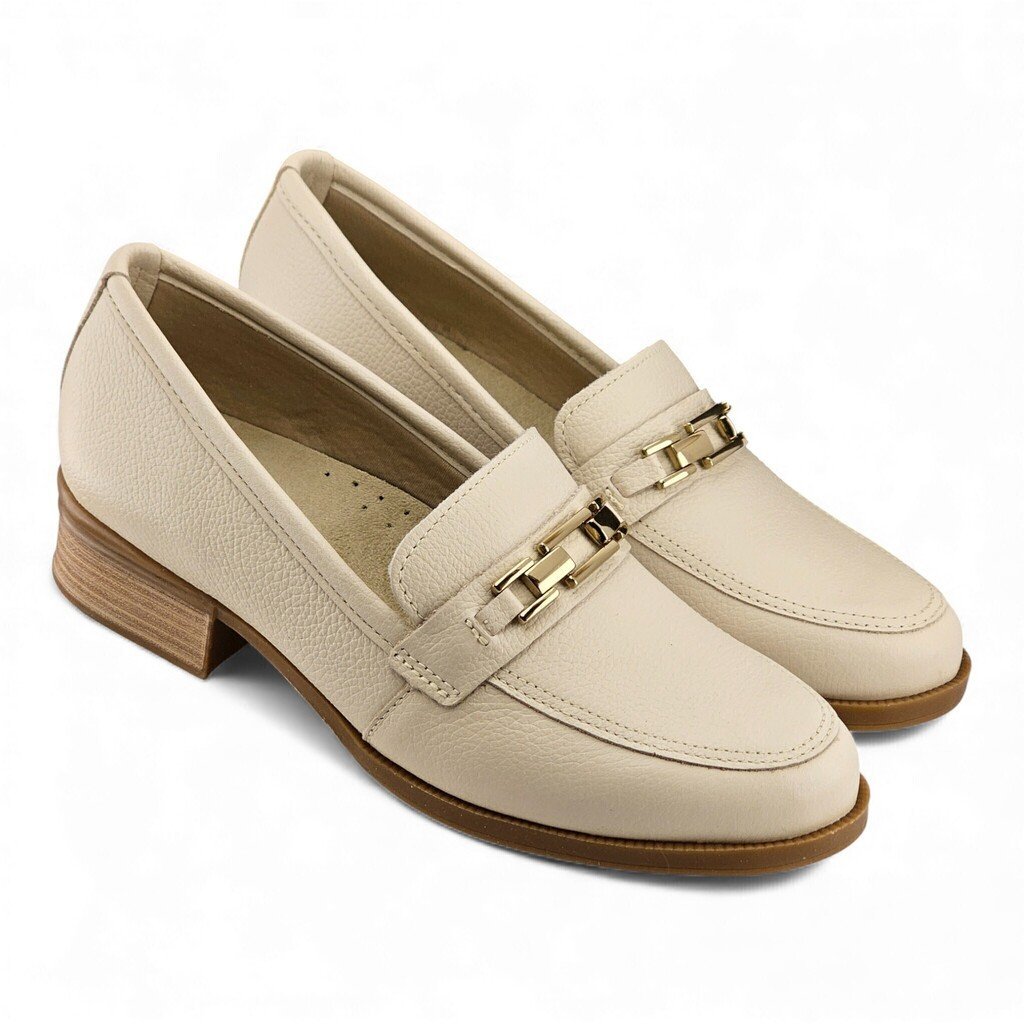 Sapato Feminino Pegada Mocassim Couro Loafer Corrente Dourada - 222001 Creme 2