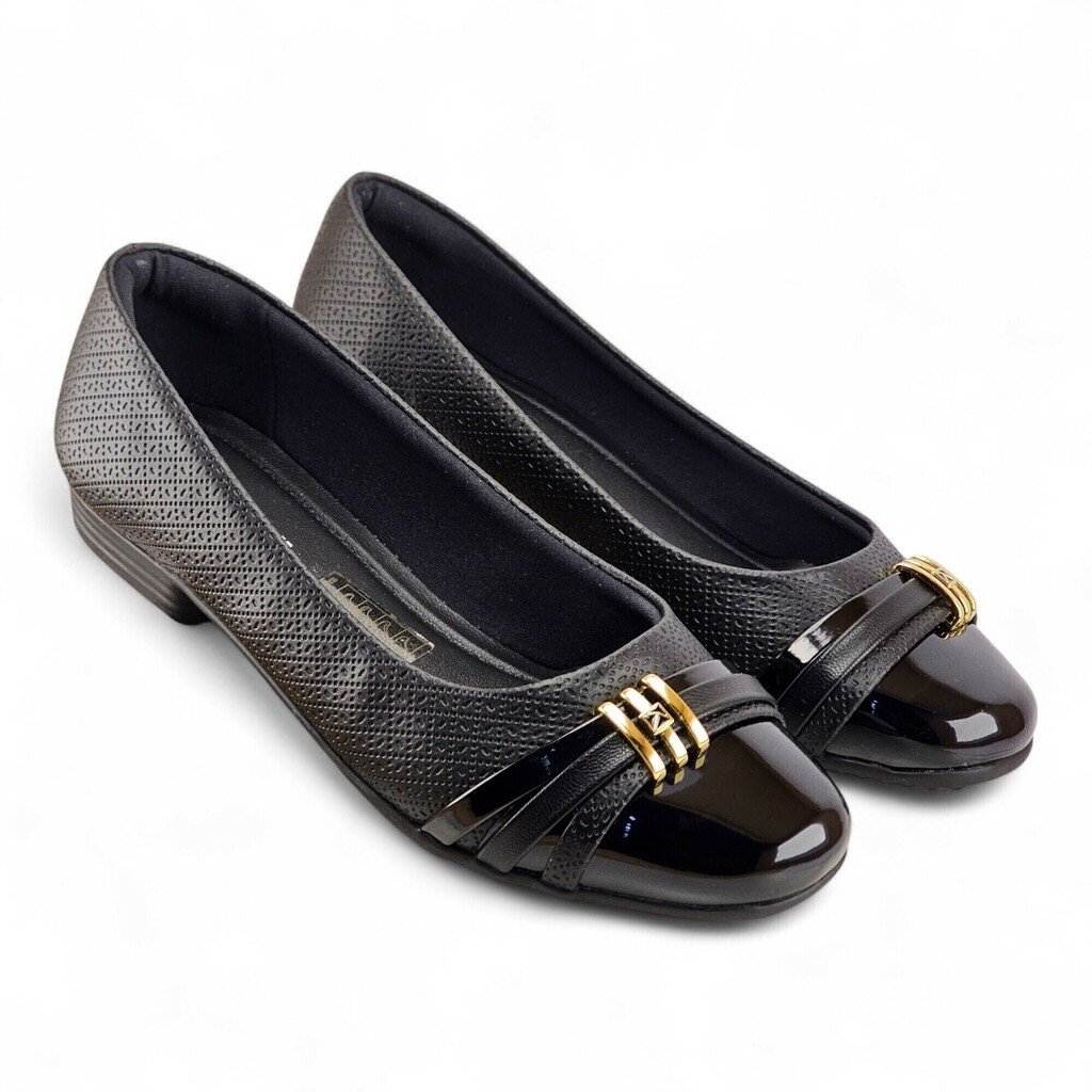 Sapatilha Feminina Piccadilly Trabalhado Fivela Bico Verniz - 250233 Preto 2